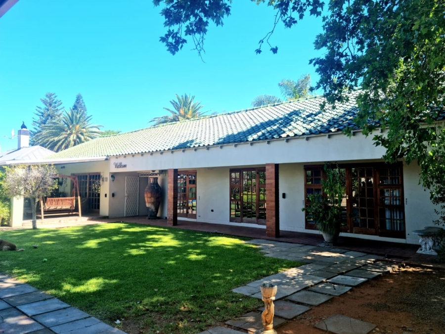 3 Bedroom Property for Sale in Labram Northern Cape